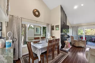 59 Rosehedge Ln, Oak Park, CA 91377 - Photo 9