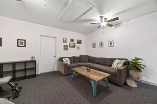 1570 Burning Tree Dr, Thousand Oaks, CA 91362 - Photo 27