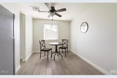 818 Decatur, Bakersfield, CA 93308 - Photo 7
