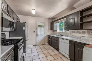 1061 Gill Ave, Port Hueneme, CA 93041 - Photo 21