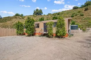 561 E Telegraph Rd, Fillmore, CA 93015 - Photo 17