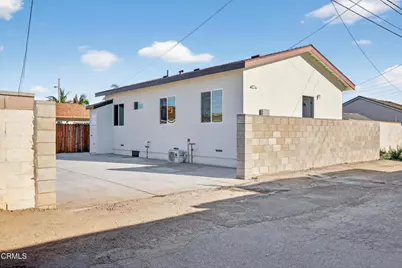 1227 S G Street #2, Oxnard, CA 93033 - Photo 1