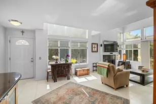 836 Vista Arriago, Camarillo, CA 93012 - Photo 15
