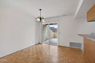 176 Fashion Park Pl, Oxnard, CA 93033 - Photo 11