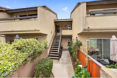 176 Fashion Park Place, Oxnard, CA 93033 - Photo 1