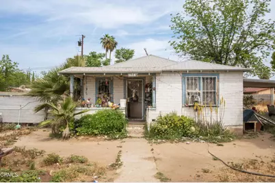 628 E 3rd Street, Bakersfield, CA 93307 - Photo 3