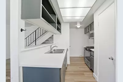 2057 Calle La Sombra #3, Simi Valley, CA 93063 - Photo 11