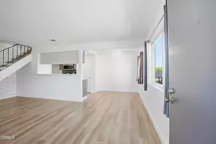 2057 Calle La Sombra, Simi Valley, CA 93063 - Photo 3