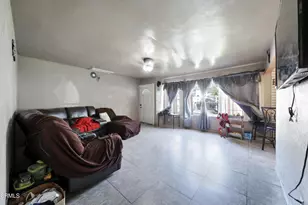 1318 Vale St, Bakersfield, CA 93307 - Photo 7