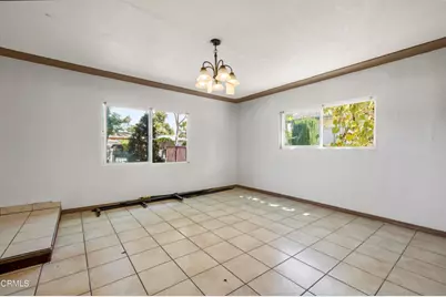 7032 San Vincente Street, Paramount, CA 90723 - Photo 9