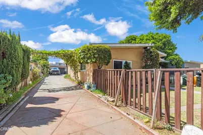 7032 San Vincente Street, Paramount, CA 90723 - Photo 5