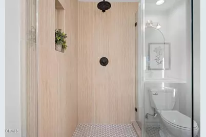 6043 Mary Ellen Avenue, Los Angeles, CA 91401 - Photo 17