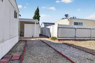 6 Wisteria Way, Ventura, CA 93004 - Photo 37