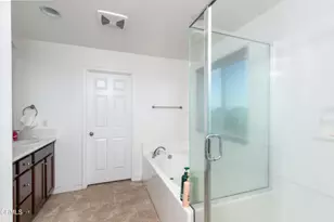 5128 Ederia Way, Bakersfield, CA 93313 - Photo 17