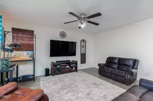 5128 Ederia Way, Bakersfield, CA 93313 - Photo 9