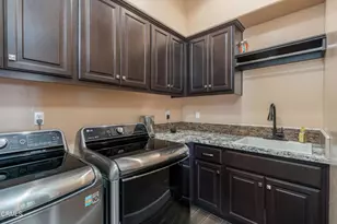 14902 Brockbank Ave, Bakersfield, CA 93314 - Photo 31