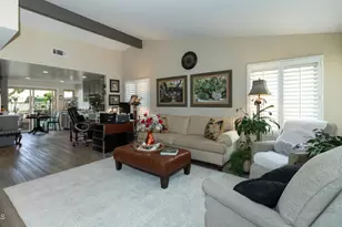40027 Village 40, Camarillo, CA 93012 - Photo 9