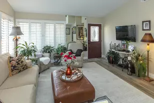 40027 Village 40, Camarillo, CA 93012 - Photo 11