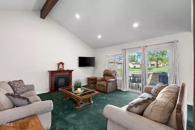 22109 Village 22, Camarillo, CA 93012 - Photo 9