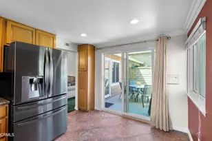 22109 Village 22, Camarillo, CA 93012 - Photo 11