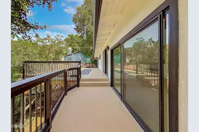20930 Almazan Road, Woodland Hills, CA 91364 - Photo 23