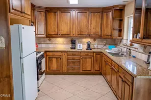 2020 San Jose St, Oxnard, CA 93030 - Photo 5