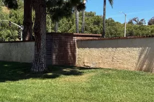 11240 Village 11, Camarillo, CA 93012 - Photo 29