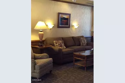 11240 Village 11, Camarillo, CA 93012 - Photo 37