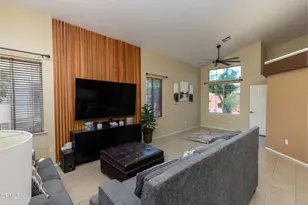 3700 Tracey Ct, Bakersfield, CA 93311 - Photo 9