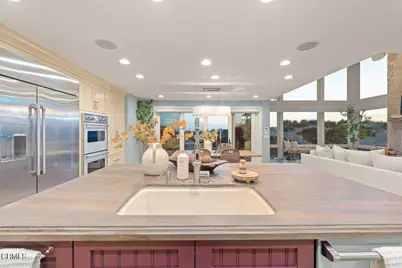 1096 Belfast Lane, Ventura, CA 93001 - Photo 21