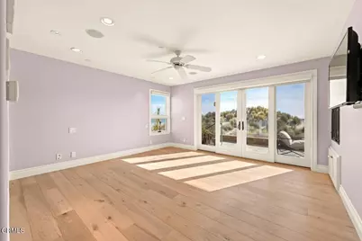 1096 Belfast Lane, Ventura, CA 93001 - Photo 49