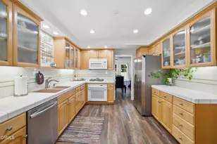 897 Miller Ct, Ventura, CA 93003 - Photo 23