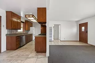 1566 N 7th Pl, Port Hueneme, CA 93041 - Photo 7