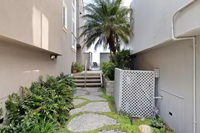 3281 Ocean Drive, Oxnard, CA 93035 - Photo 15