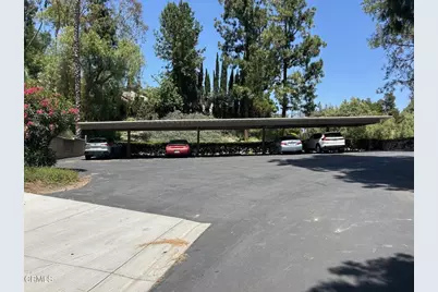 7135 Woodlake Avenue #D, Los Angeles, CA 91307 - Photo 23