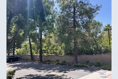 7135 Woodlake Avenue #D, Los Angeles, CA 91307 - Photo 25