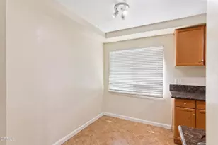 9051 Cedros Ave, Panorama City, CA 91402 - Photo 9