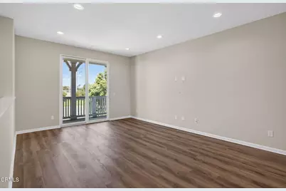 1952 Victoria Avenue, Oxnard, CA 93035 - Photo 5