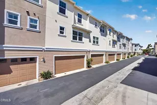 1952 Victoria Ave, Oxnard, CA 93035 - Photo 45