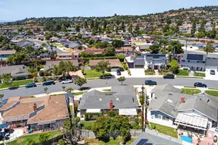 1076 Beechwood St, Camarillo, CA 93010 - Photo 49