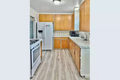 2212 Anthony Drive, Ventura, CA 93003 - Photo 9