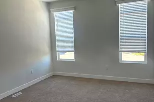 1585 Cherry Ave, Oxnard, CA 93033 - Photo 11