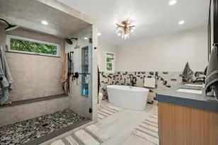 2840 Three Springs Dr, Westlake Village, CA 91361 - Photo 31