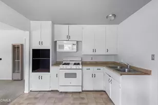 506 E Oak St, Ojai, CA 93023 - Photo 33