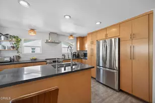 1681 San Nicholas St, Ventura, CA 93001 - Photo 45