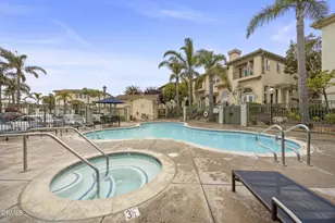 1315 Bayside Cir, Oxnard, CA 93035 - Photo 47