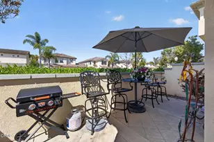 1315 Bayside Cir, Oxnard, CA 93035 - Photo 7