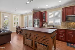 1315 Bayside Cir, Oxnard, CA 93035 - Photo 17