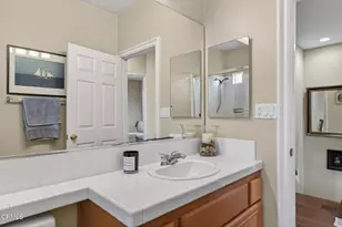 1315 Bayside Cir, Oxnard, CA 93035 - Photo 41