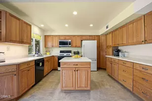 273 Brentwood Ave, Ventura, CA 93003 - Photo 13